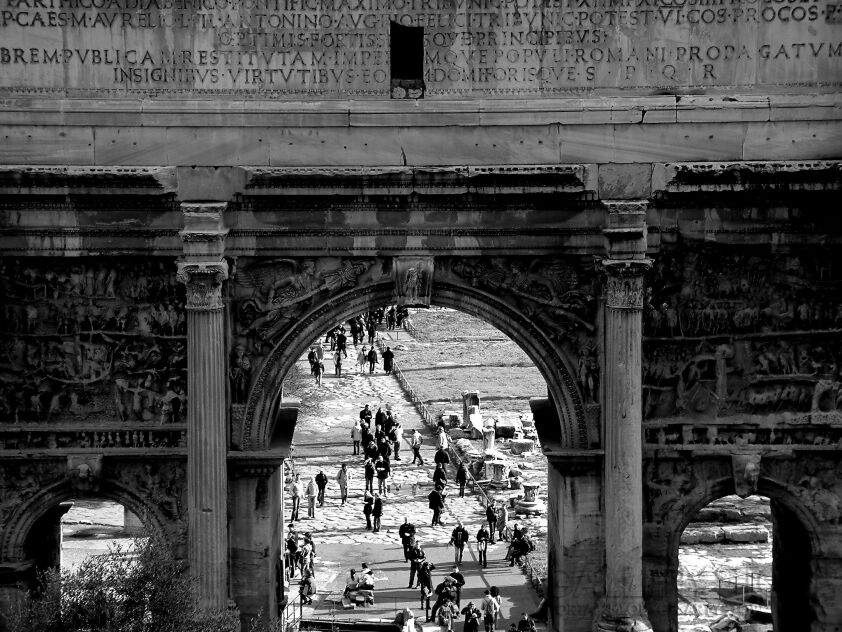 Raffaello Torres-wszystkie drogi prowadza do rzymu-Fotografia